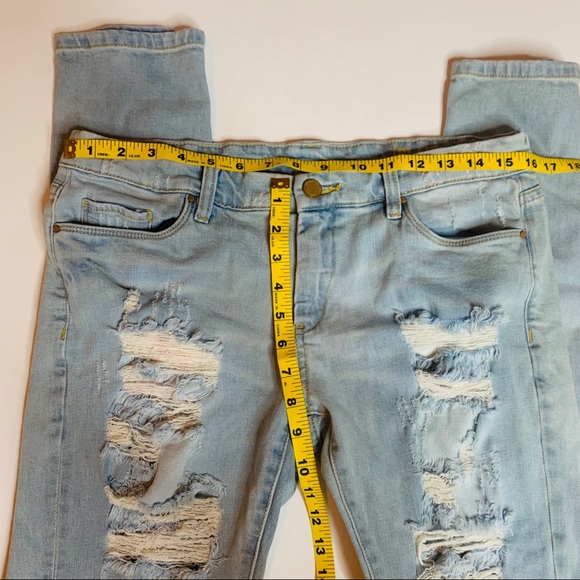 BLANKNYC Denim Dreamathon Light Skinny Jean - Picture 8 of 14